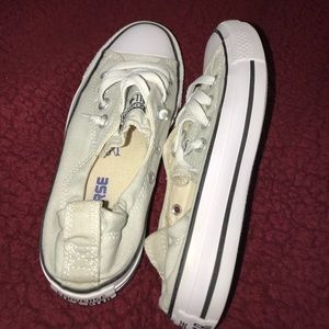 Converse shoe